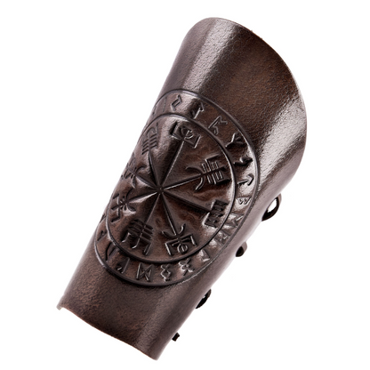 Armschützer aus Leder mit Vegvísir-Prägung, Braun