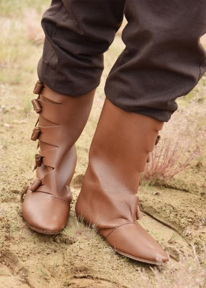 Frühmittelalterliche Wikingerstiefel, braun