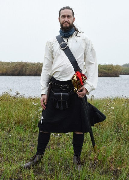 8 Yard Kilt, Schottenrock, schwarz (uni)